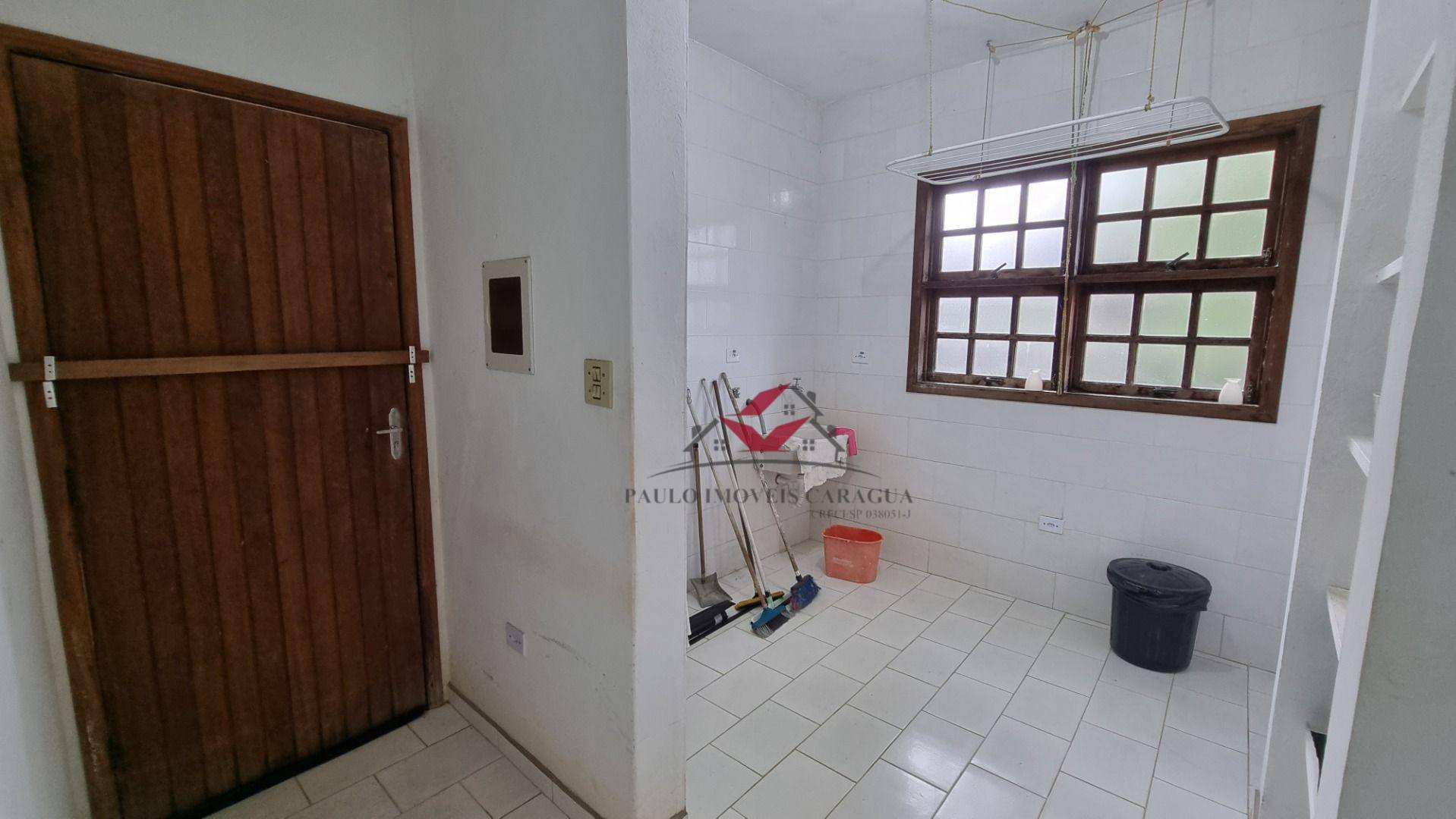 Casa de Condomínio à venda com 3 quartos, 232m² - Foto 13