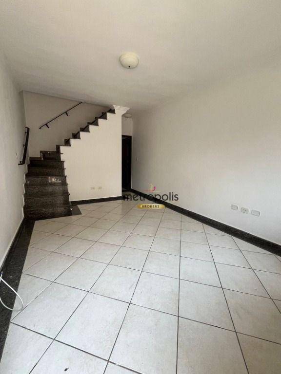 Sobrado para alugar com 2 quartos, 70m² - Foto 2