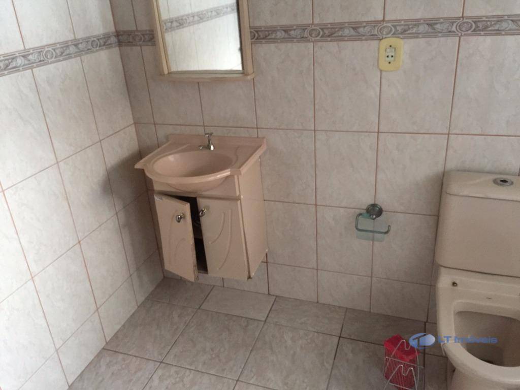 Sobrado para alugar com 3 quartos, 160m² - Foto 26