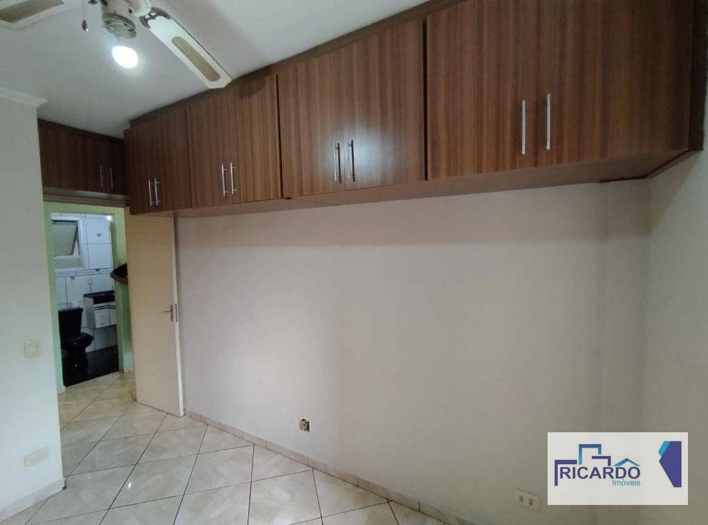 Apartamento à venda com 3 quartos, 70m² - Foto 10