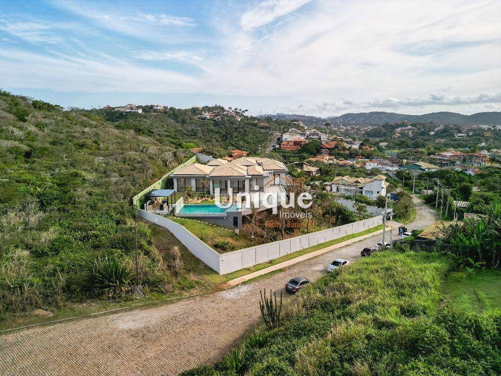 Casa à venda com 5 quartos, 680m² - Foto 1