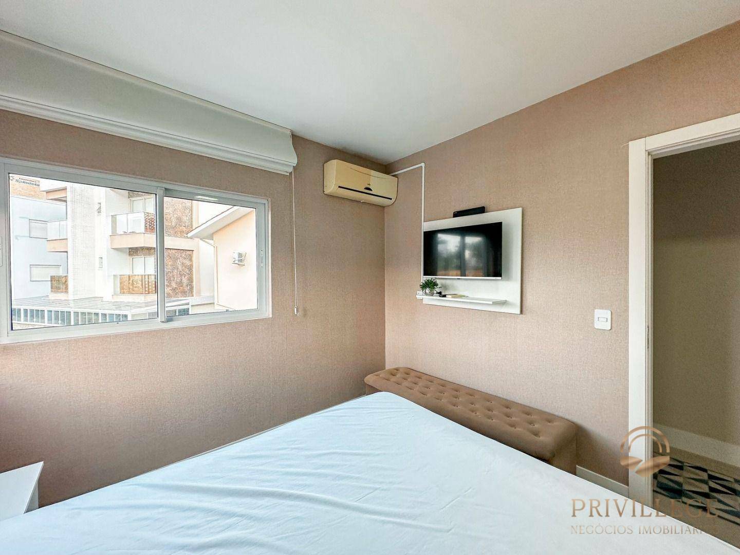 Apartamento à venda com 2 quartos, 110m² - Foto 11