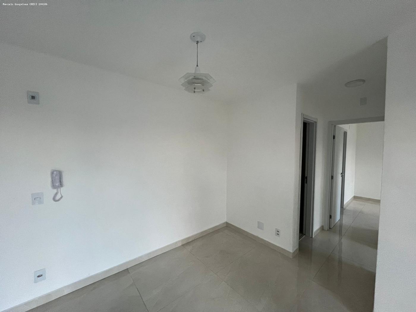 Apartamento para alugar com 2 quartos, 55m² - Foto 24