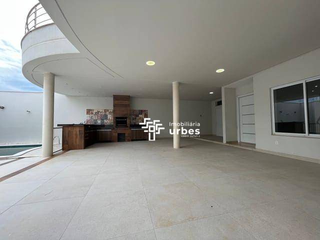 Casa à venda com 4 quartos, 301m² - Foto 5