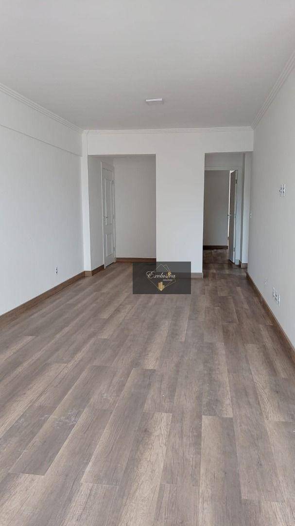 Apartamento à venda com 3 quartos, 130m² - Foto 6