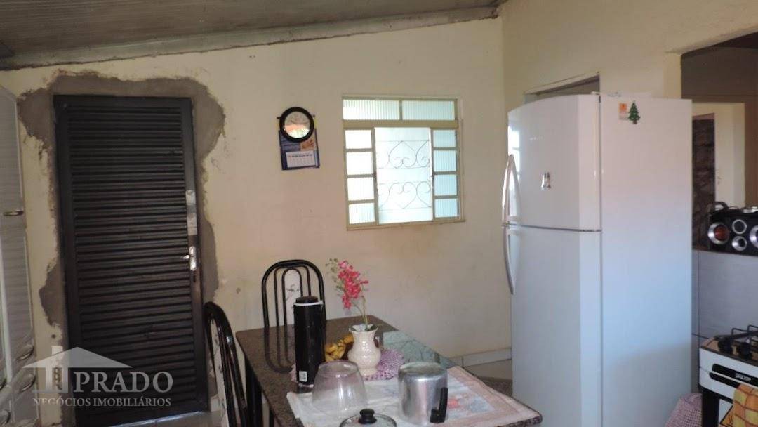 Casa à venda com 3 quartos, 90m² - Foto 15