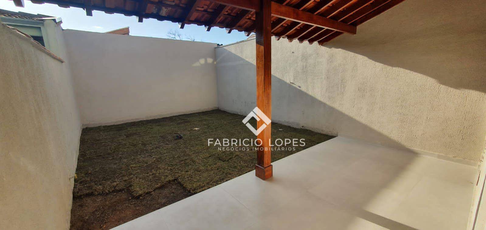 Casa à venda com 2 quartos, 95m² - Foto 15