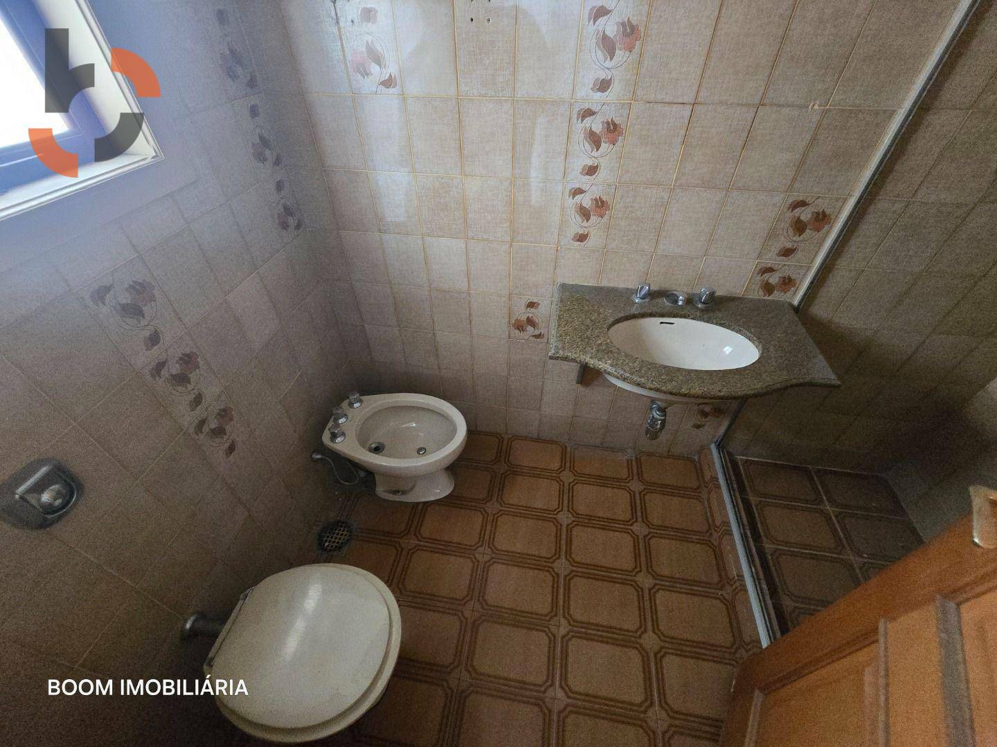 Casa de Condomínio à venda com 6 quartos, 300m² - Foto 22