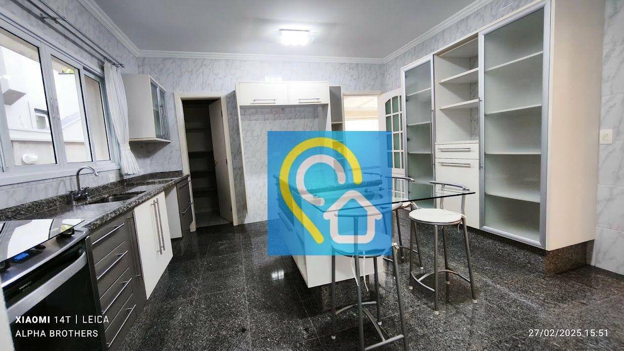 Casa de Condomínio à venda e aluguel com 4 quartos, 348m² - Foto 9