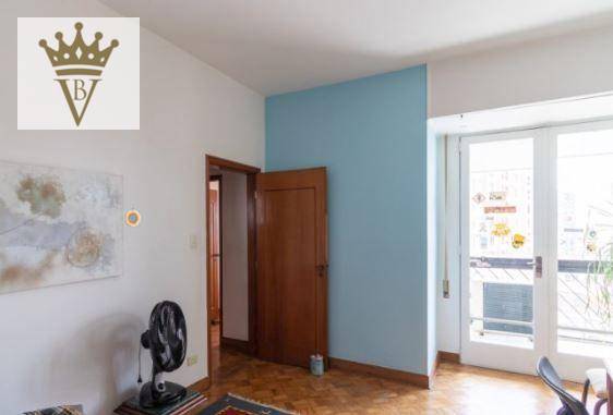 Apartamento à venda com 3 quartos, 244m² - Foto 2