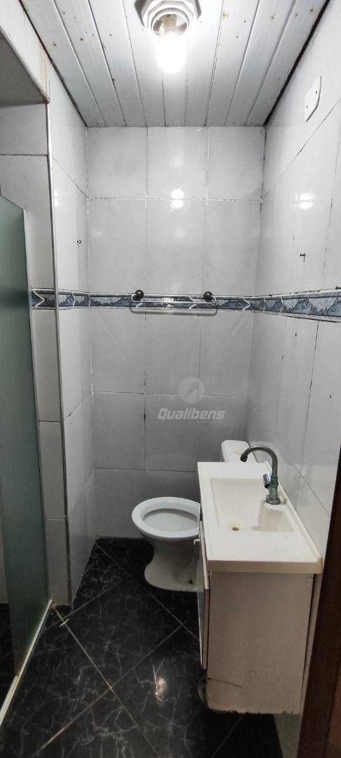 Casa à venda com 4 quartos, 200m² - Foto 9