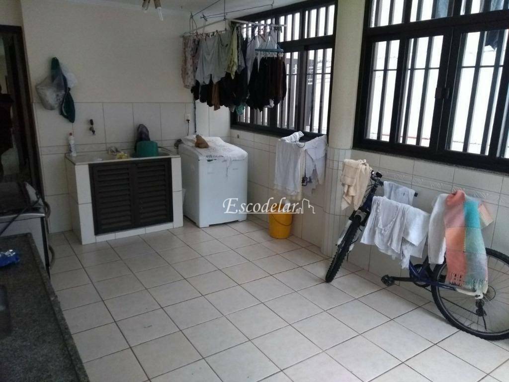 Sobrado à venda com 4 quartos, 200m² - Foto 14