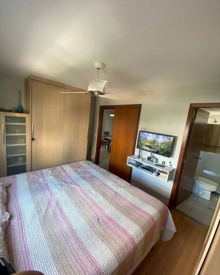 Apartamento à venda com 2 quartos, 80m² - Foto 9