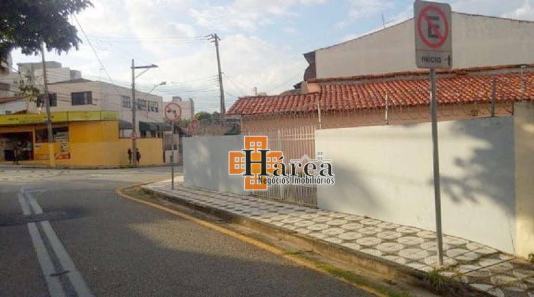 Casa à venda com 3 quartos, 179m² - Foto 3