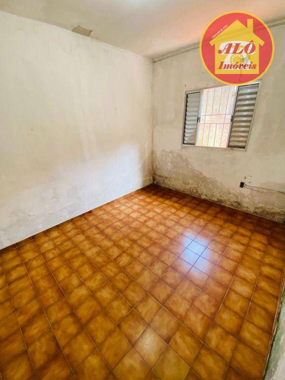 Casa à venda com 3 quartos, 80m² - Foto 8