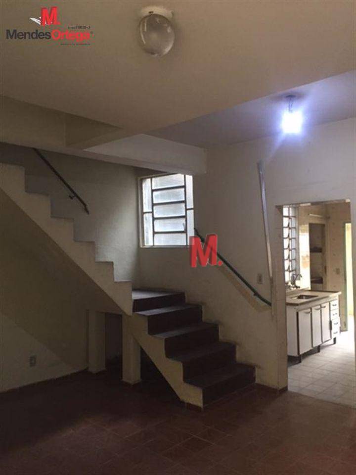 Casa à venda com 3 quartos, 174m² - Foto 4