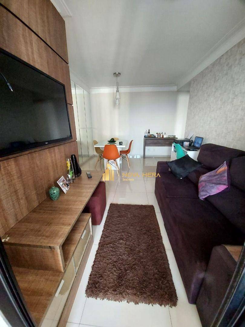 Apartamento à venda com 2 quartos, 75m² - Foto 7