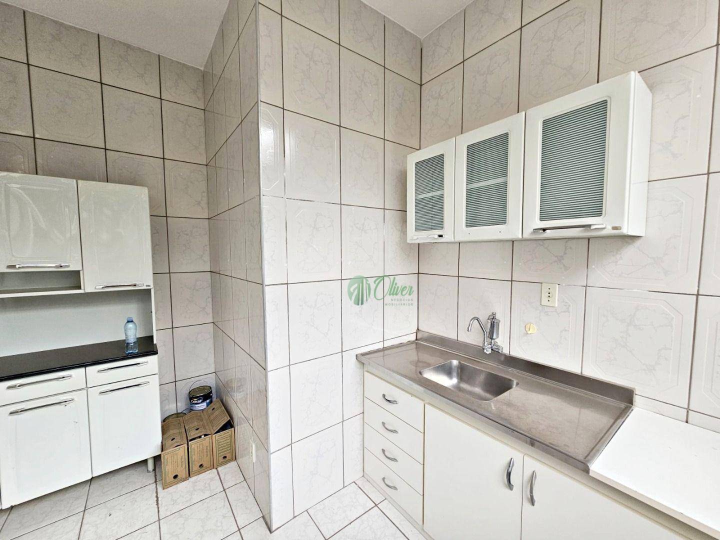 Apartamento à venda com 2 quartos, 65m² - Foto 17