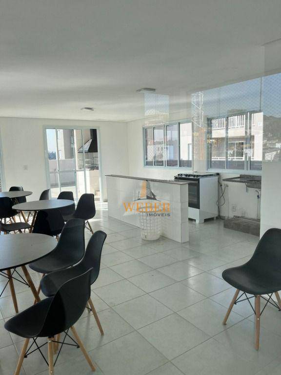 Apartamento para alugar com 2 quartos, 47m² - Foto 14