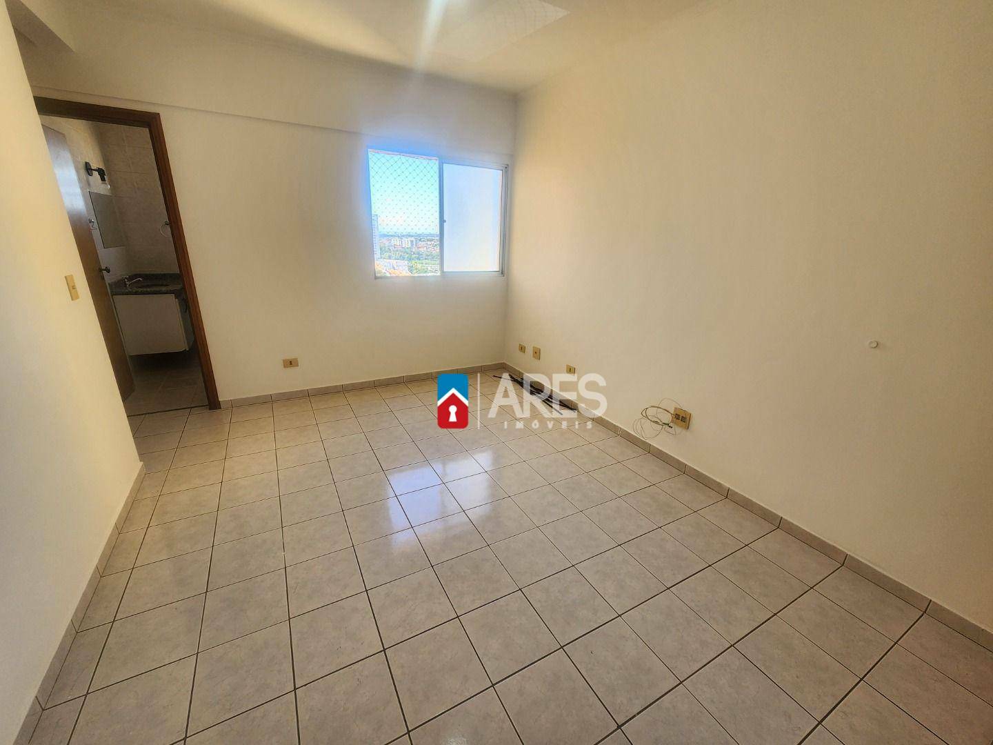 Apartamento à venda com 2 quartos, 61m² - Foto 2