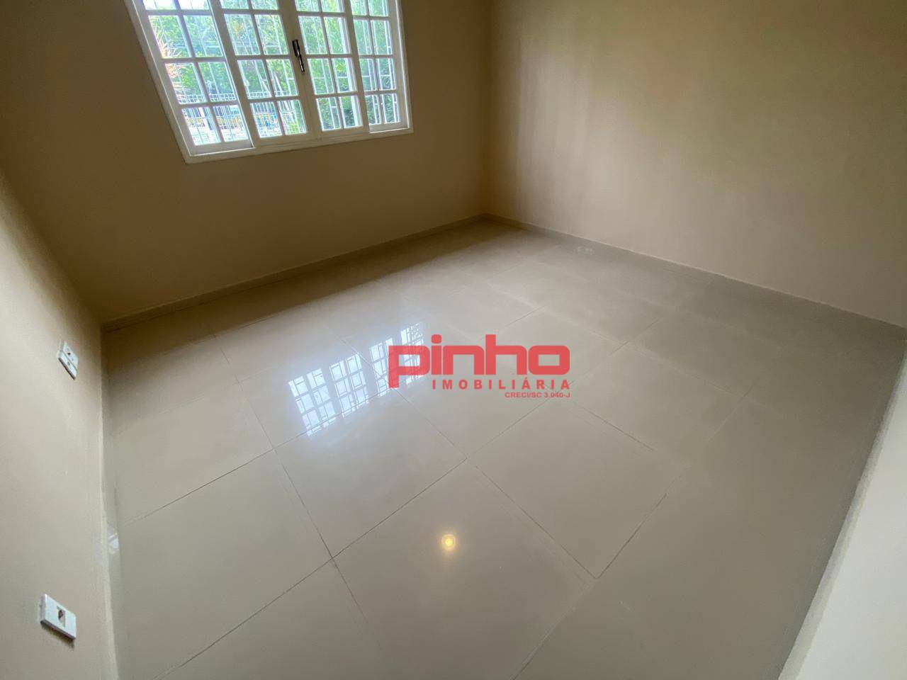 Casa à venda e aluguel com 3 quartos, 140m² - Foto 15