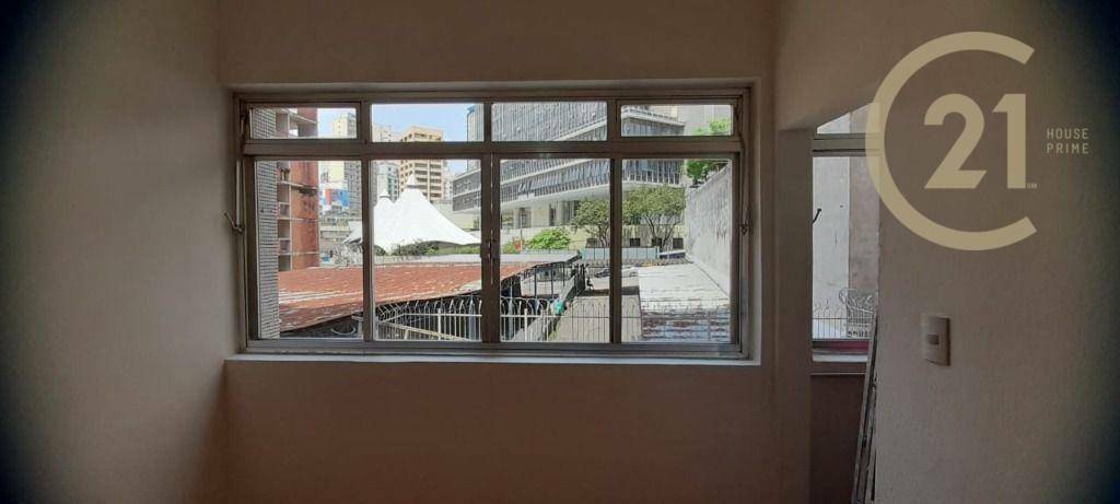 Apartamento à venda com 1 quarto, 25m² - Foto 2