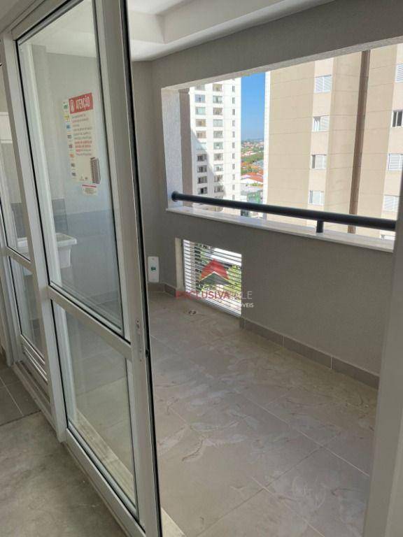 Apartamento à venda com 3 quartos, 75m² - Foto 1