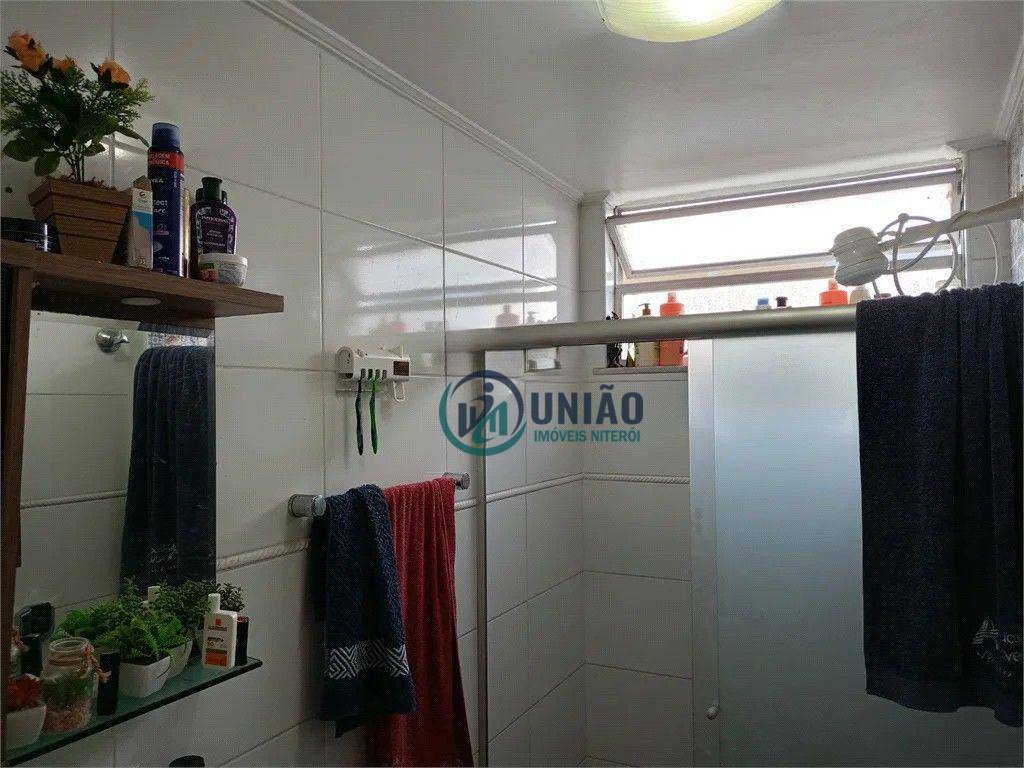 Apartamento à venda com 2 quartos, 72m² - Foto 7