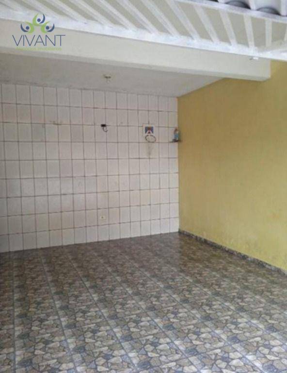 Sobrado à venda com 3 quartos, 289m² - Foto 4