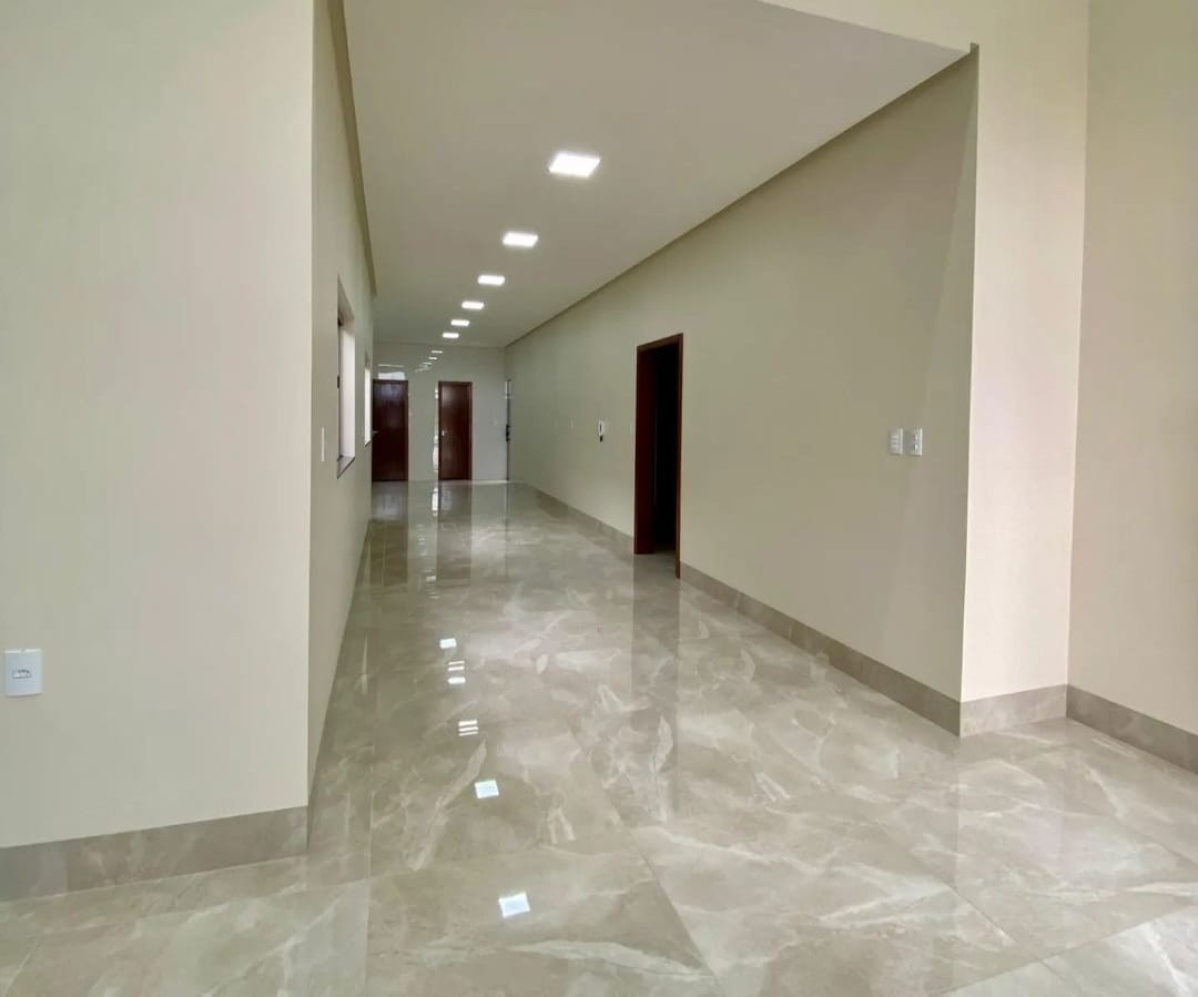 Casa à venda com 3 quartos, 210m² - Foto 5