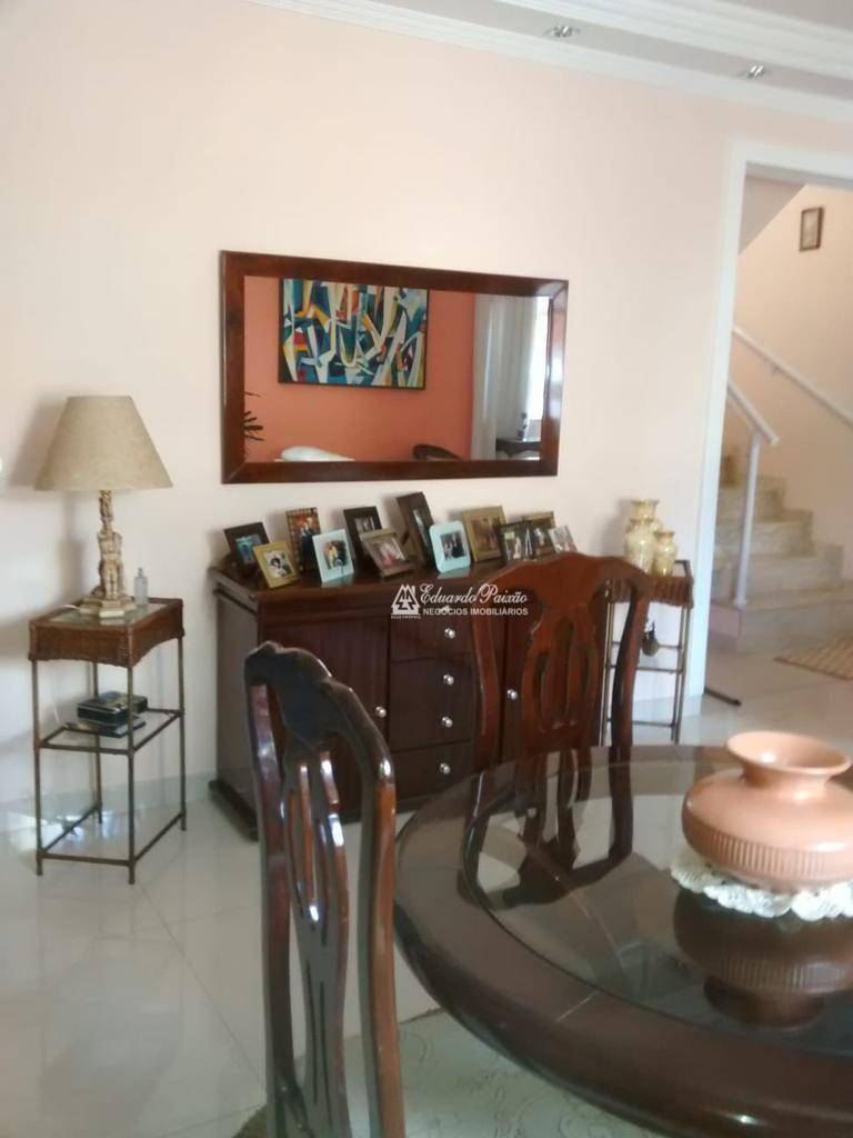 Sobrado à venda com 4 quartos, 264m² - Foto 4