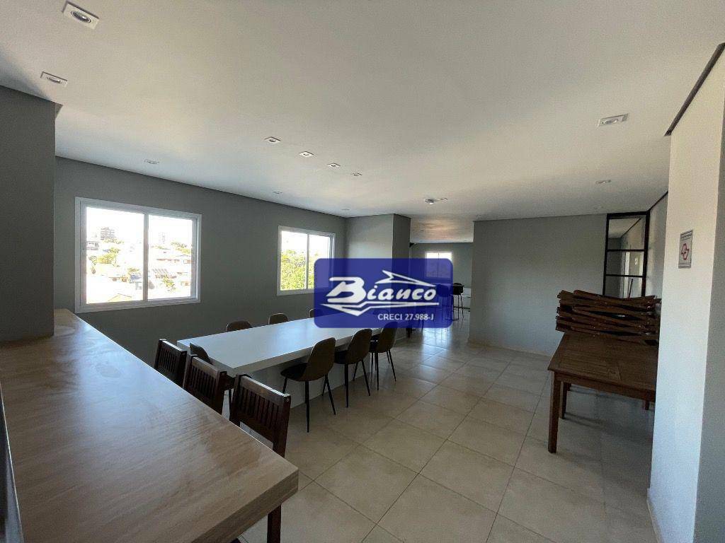 Apartamento para alugar com 2 quartos, 56m² - Foto 55