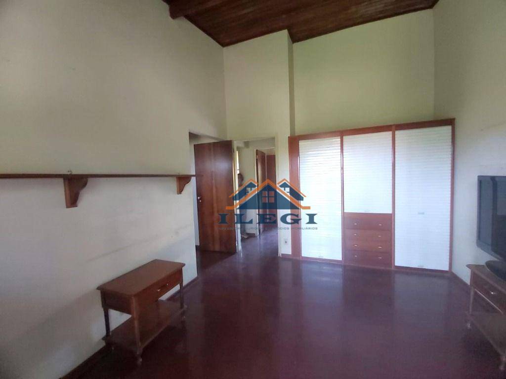 Casa à venda com 3 quartos, 264m² - Foto 14