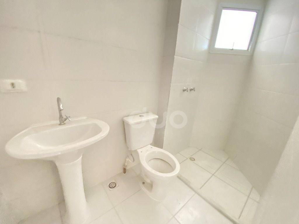 Apartamento à venda com 2 quartos, 62m² - Foto 27