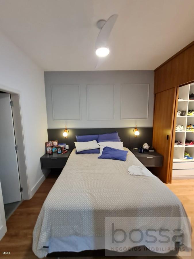Apartamento à venda com 2 quartos, 82m² - Foto 9