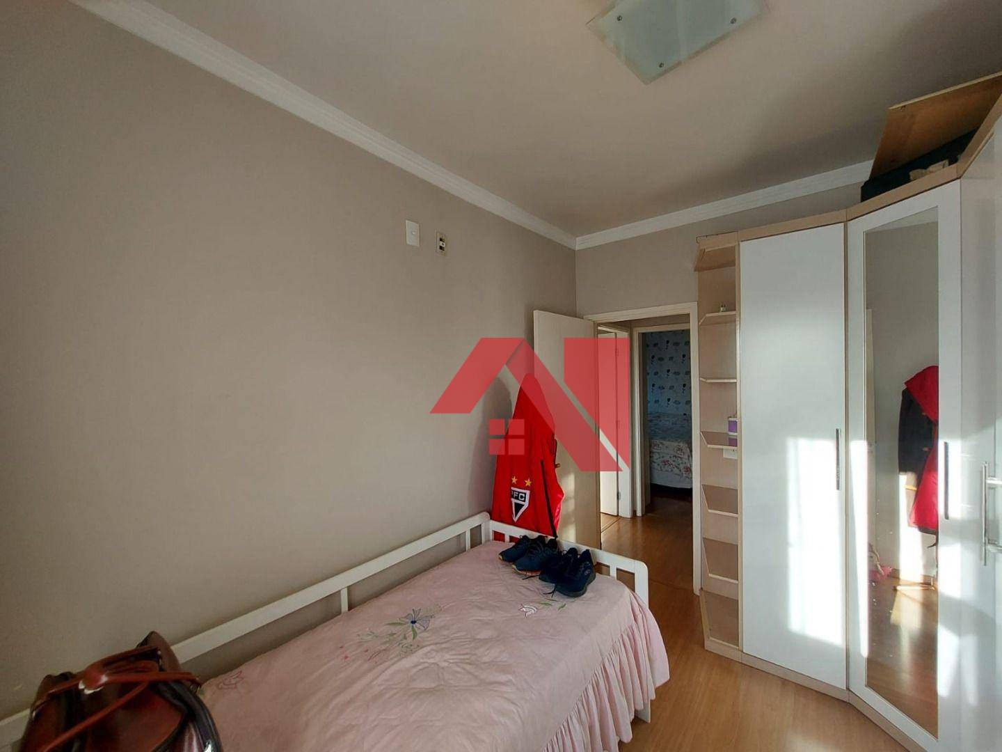 Apartamento à venda com 3 quartos, 116m² - Foto 11