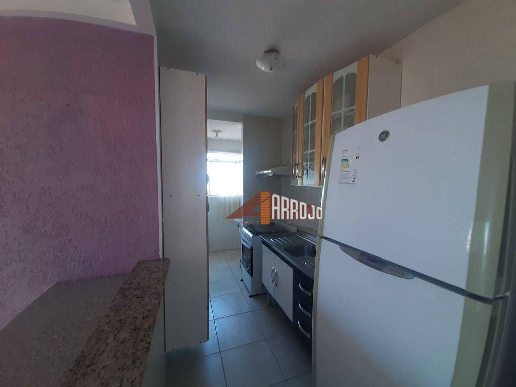 Apartamento à venda com 2 quartos, 50m² - Foto 8