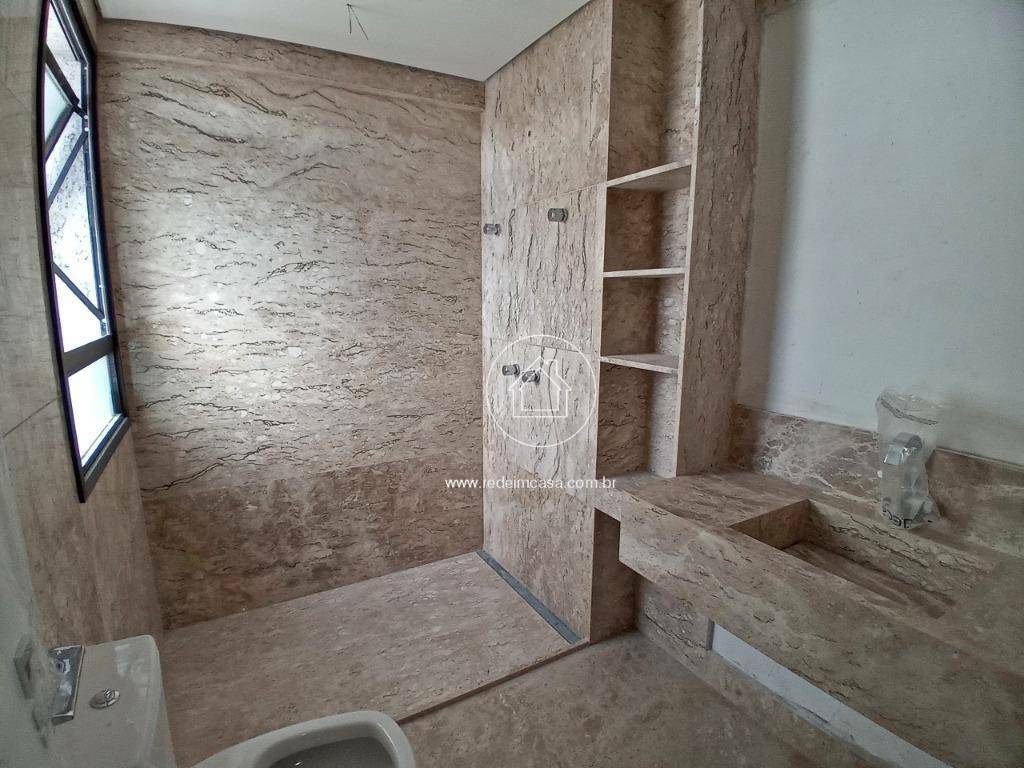 Apartamento à venda com 4 quartos, 186m² - Foto 12