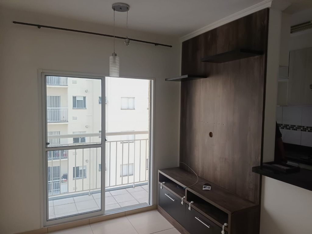 Apartamento à venda com 2 quartos, 47m² - Foto 1