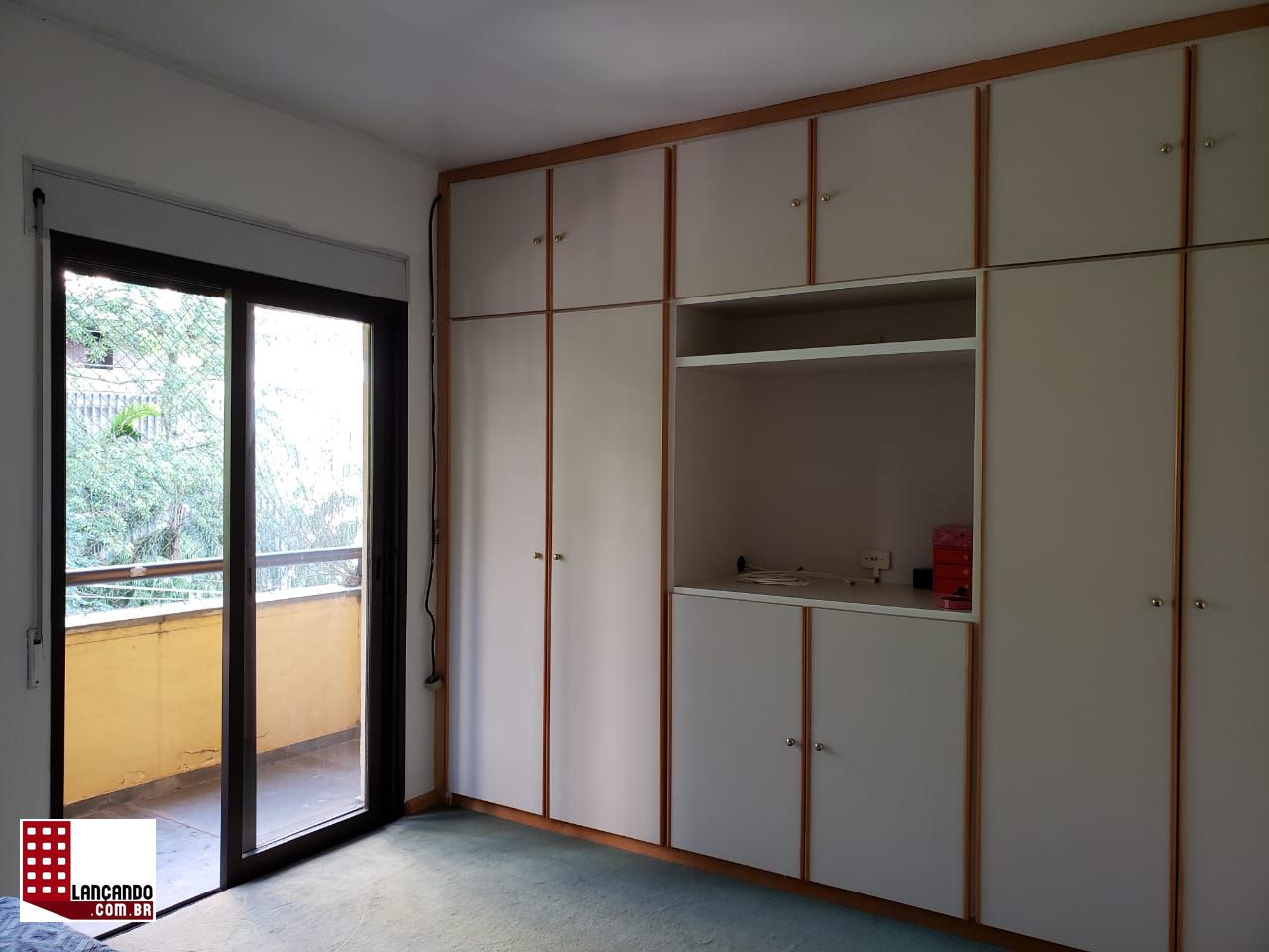 Apartamento à venda com 4 quartos, 320m² - Foto 4