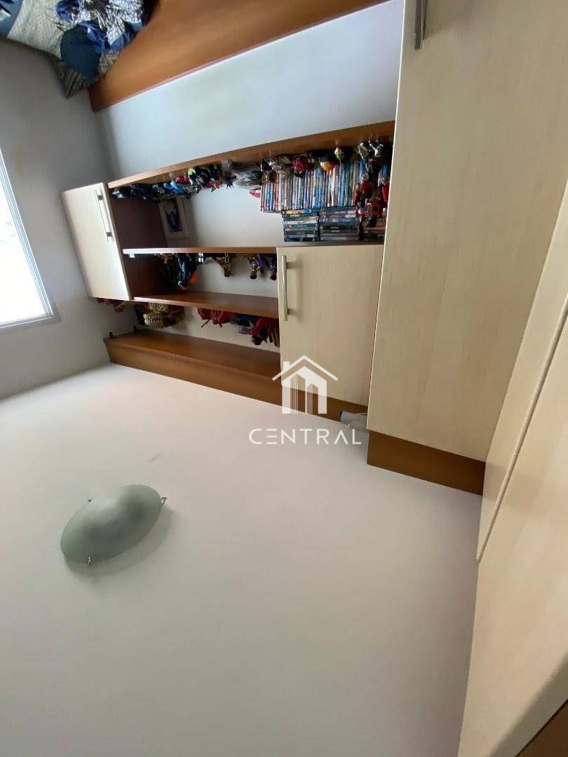 Apartamento à venda com 2 quartos, 52m² - Foto 19