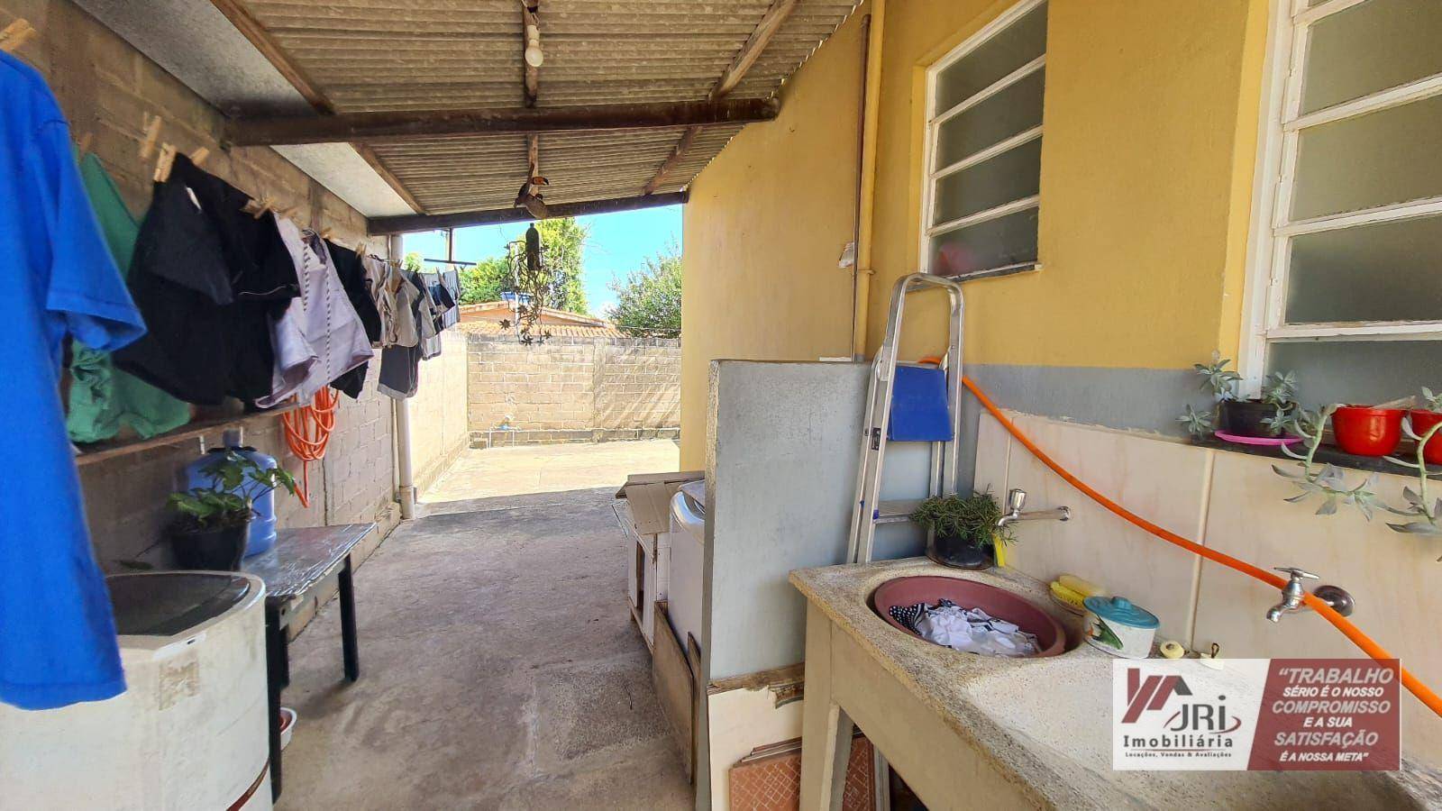 Casa à venda com 2 quartos, 200M2 - Foto 7