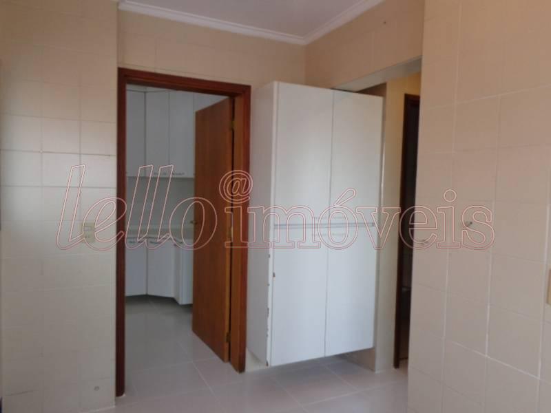 Apartamento para alugar com 4 quartos, 200m² - Foto 22