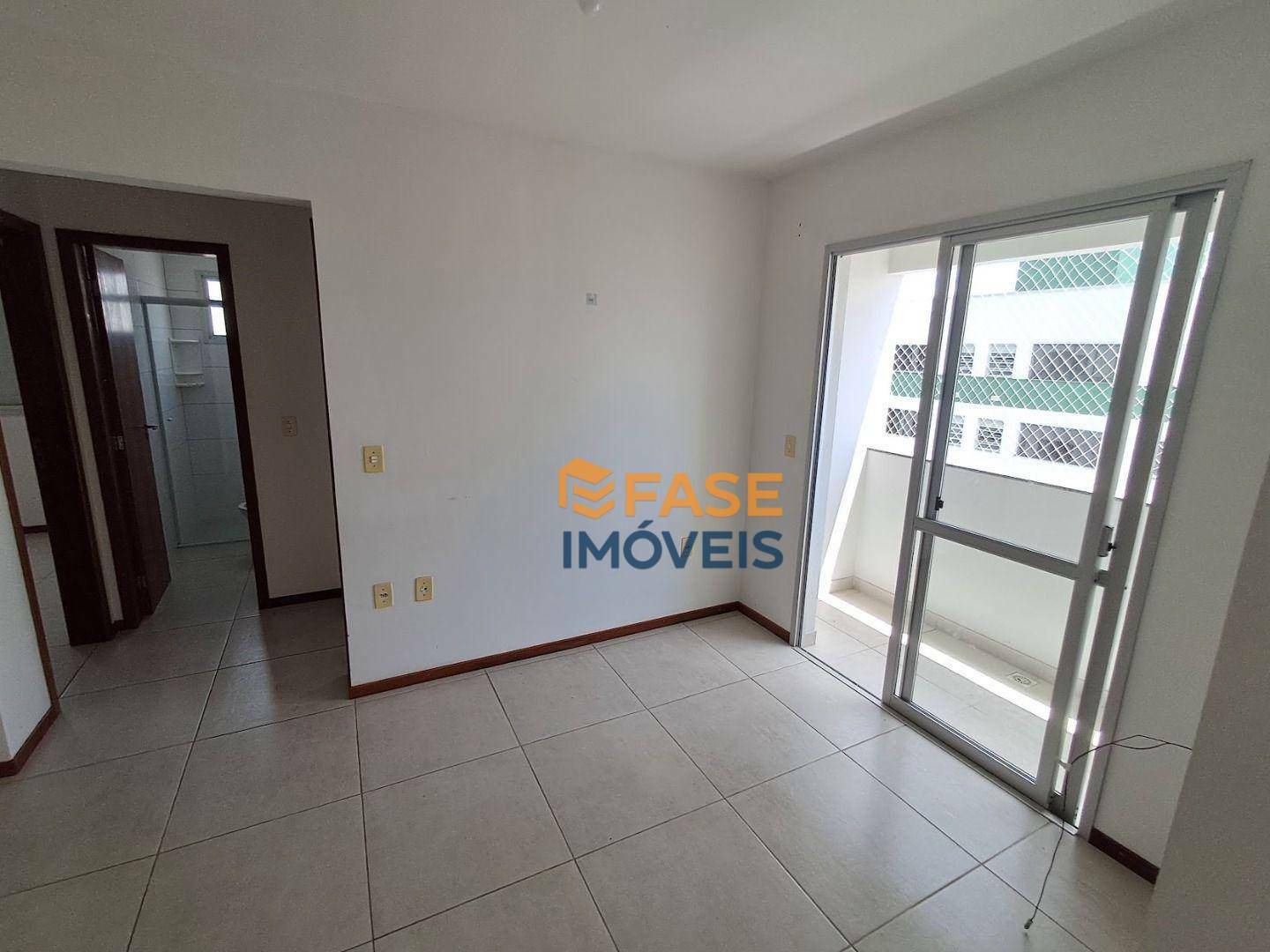 Apartamento à venda com 2 quartos, 55m² - Foto 3