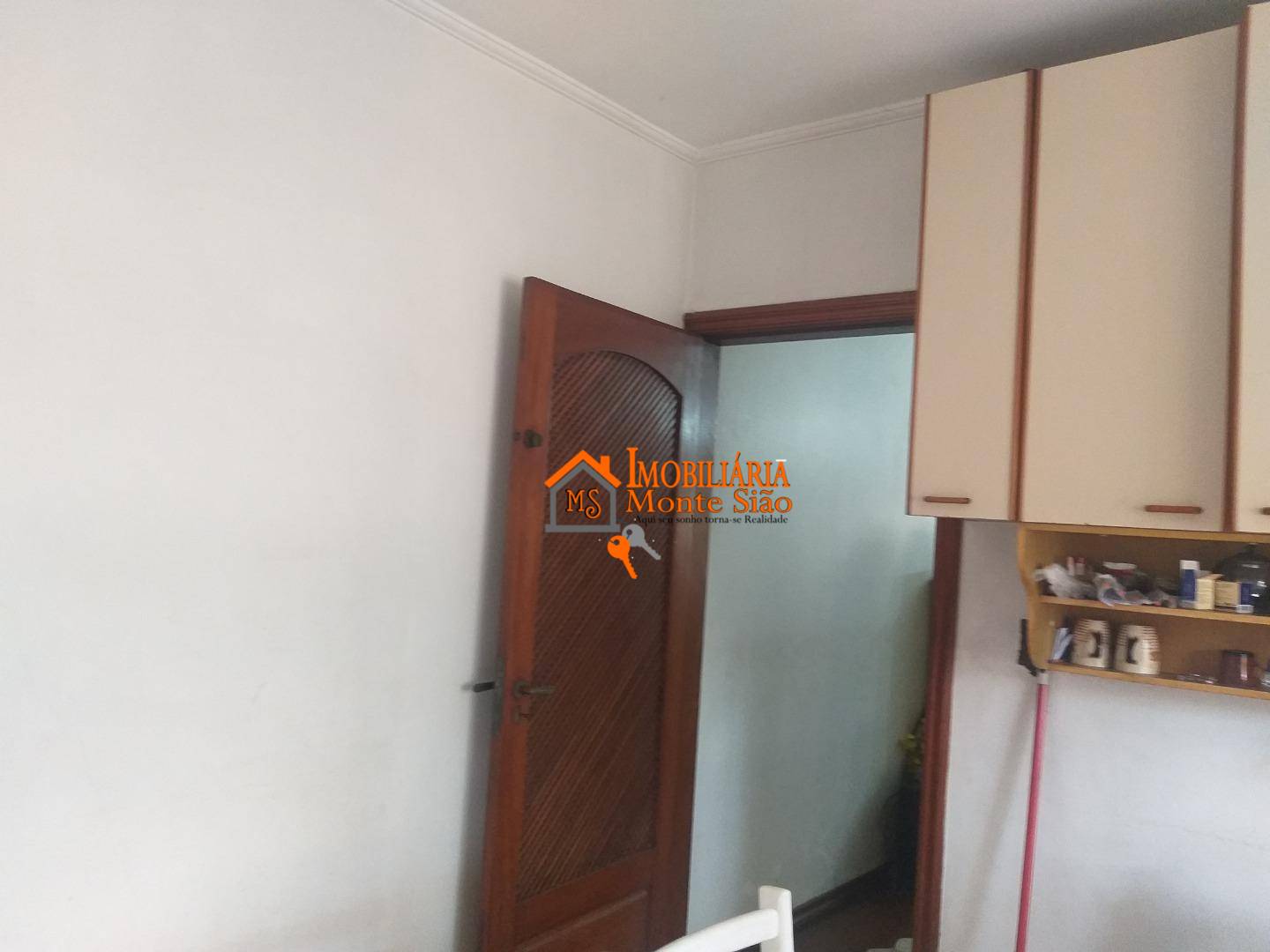 Sobrado à venda com 3 quartos, 180M2 - Foto 6