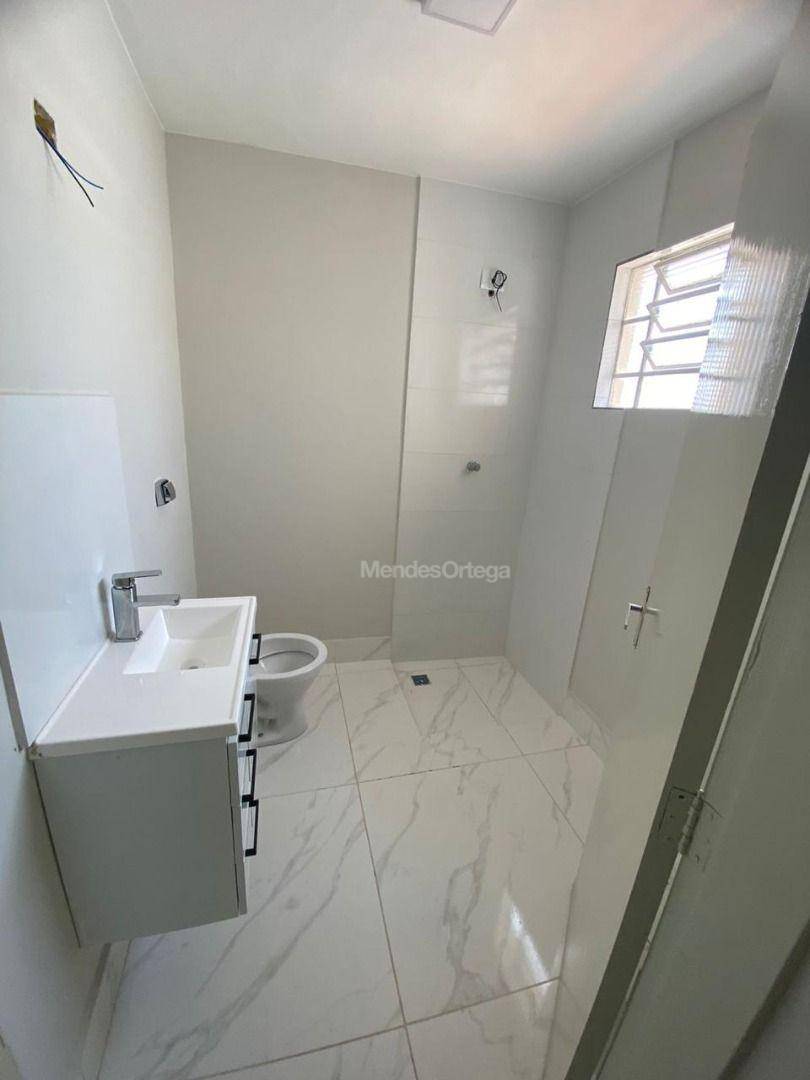 Apartamento à venda com 3 quartos, 103m² - Foto 4