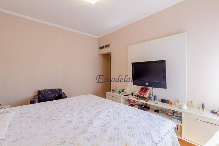 Apartamento à venda com 4 quartos, 240m² - Foto 14