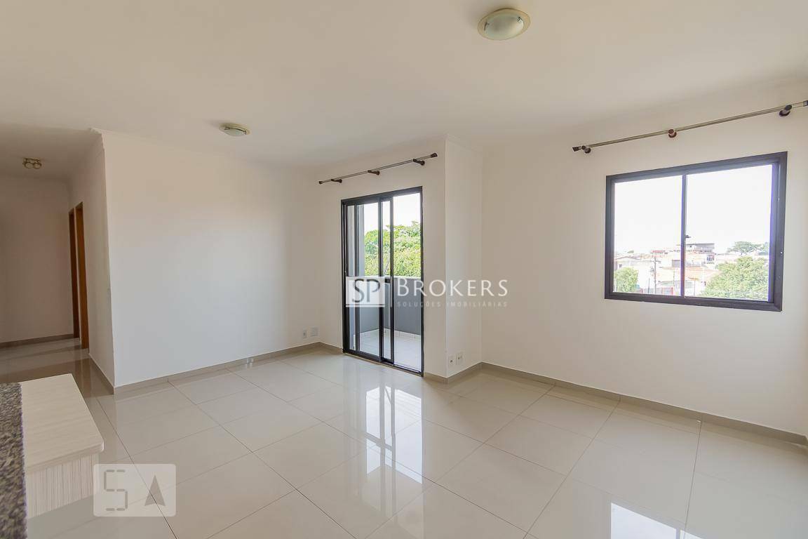 Apartamento à venda com 3 quartos, 82m² - Foto 3