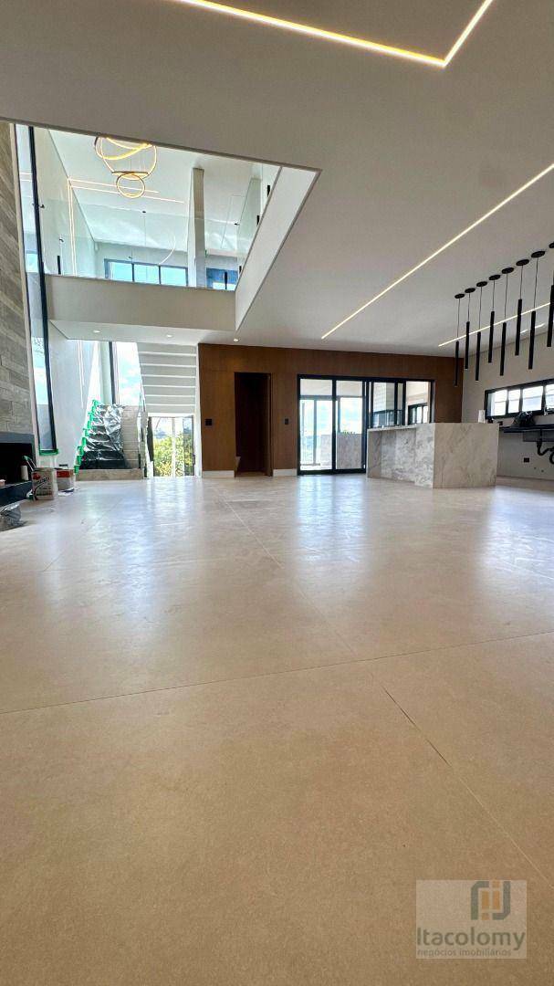 Casa de Condomínio à venda com 3 quartos, 335m² - Foto 19