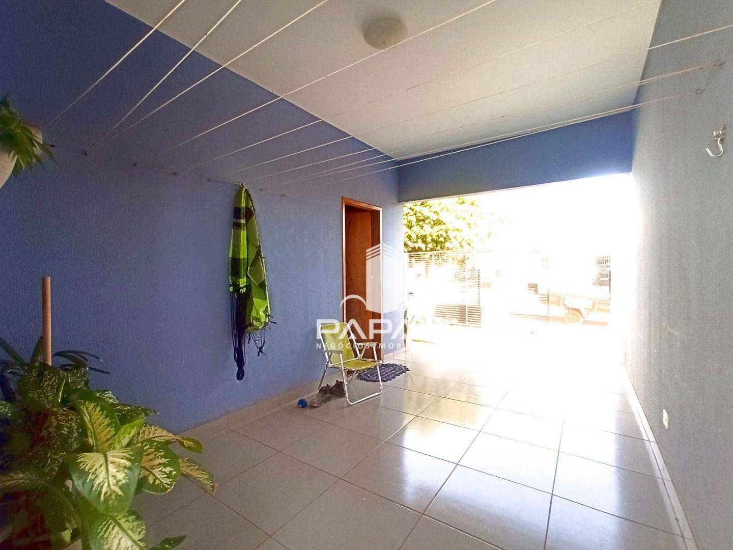 Casa à venda com 3 quartos, 99m² - Foto 17